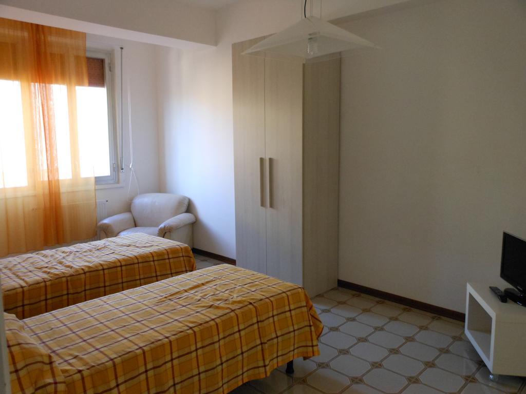 Casa Vacanze Happy Days Willa Noto Zewnętrze zdjęcie